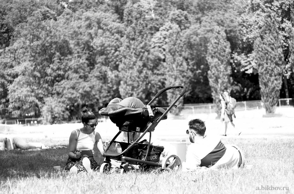 A week-end at Parc de Sceaux near Paris, in a vacation mood after lockdown